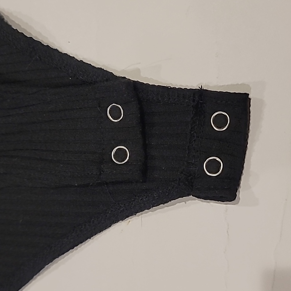 Forever 21 Lace Up Ribbed Bodysuit Top Black Large - Picture 7 of 12